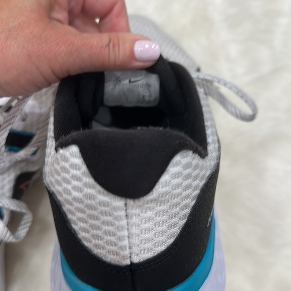 Nike renew white/black/blue/orange workout shoe size 11.5 - Picture 4 of 15